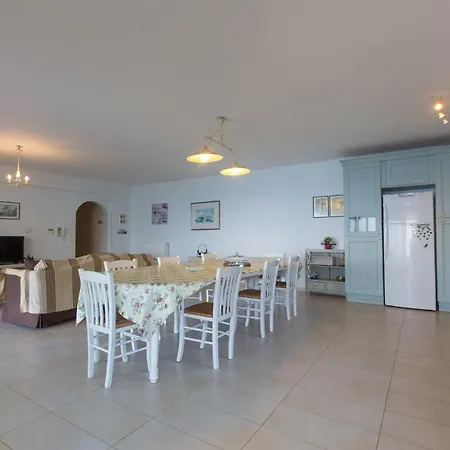 Villa Villa Skroponeria *